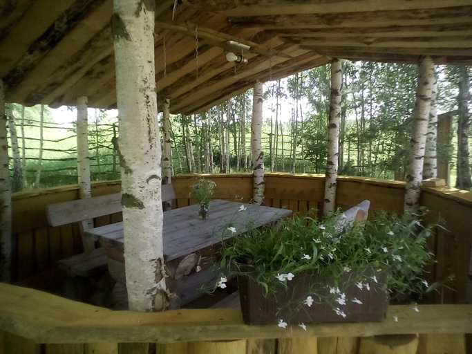 Others 3, Viesu maja Kakis kruze, Daugavpils