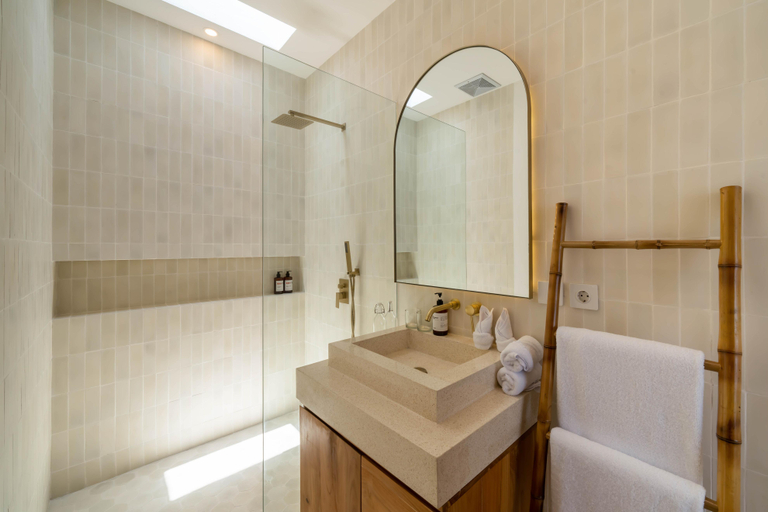 Bathroom 5, Maiora Villa Complex, Badung