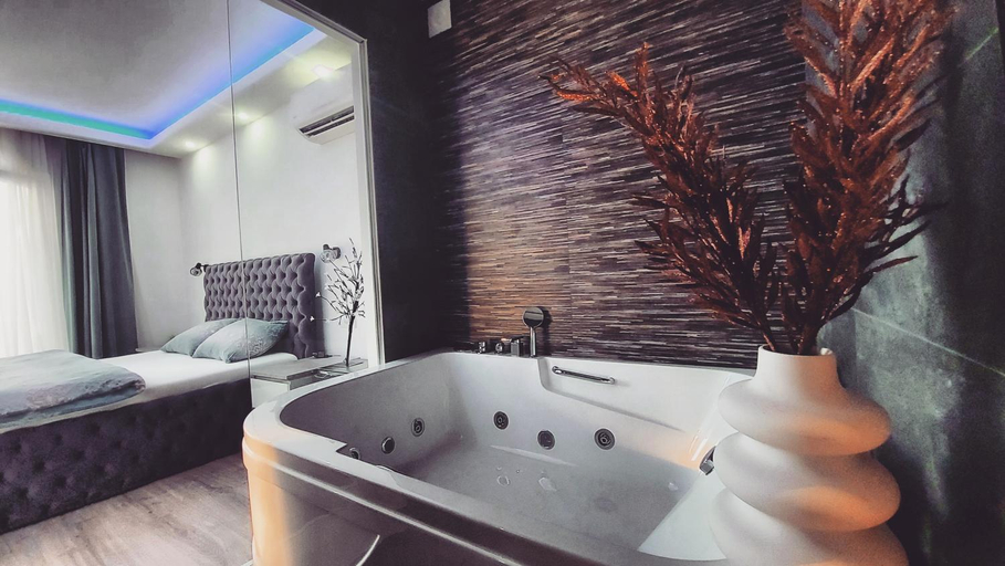 Bathroom 3, Stars lux room, Belgrade