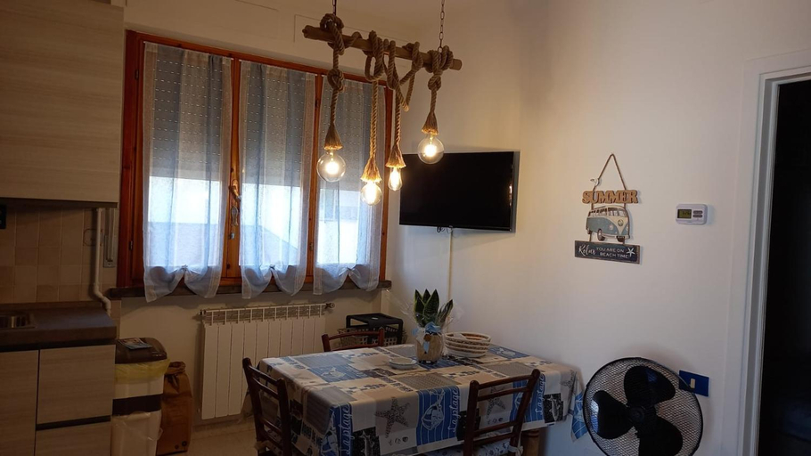 Others 3, Appartamento bilocale, Livorno