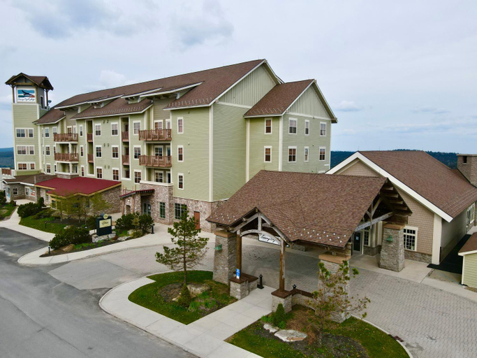 Others 5, Remodeled Ski In-Out - 305 Soaring Eagle - Luxury!, Pocahontas
