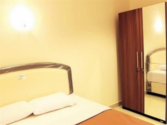 Bedroom 9