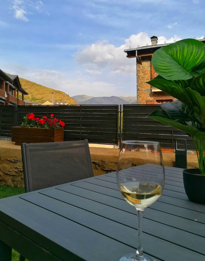 Food & Drinks, Apartament "Enclau" Turismo Rural Cal Rialla, Girona