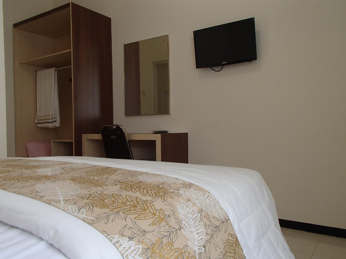 Bedroom 12