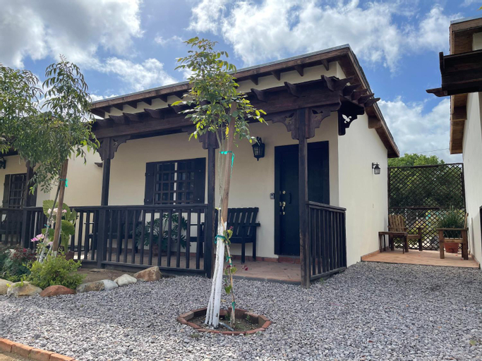 Estancita Elena, Ensenada