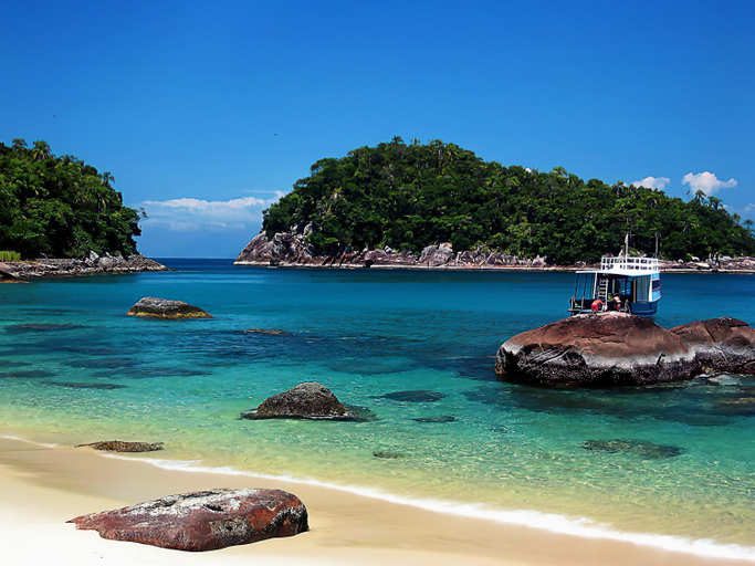Others 5, Residencial Vitoria "Pe na Areia", Ubatuba