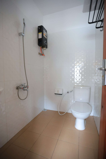 Bathroom 7