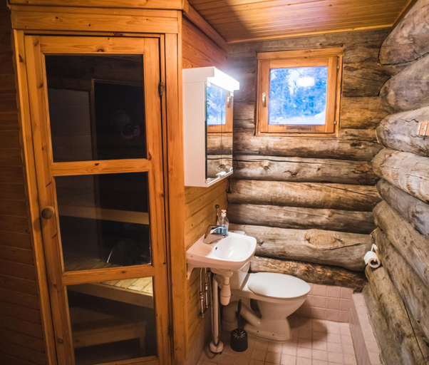Bathroom, Arctic Log Cabins, Lapland