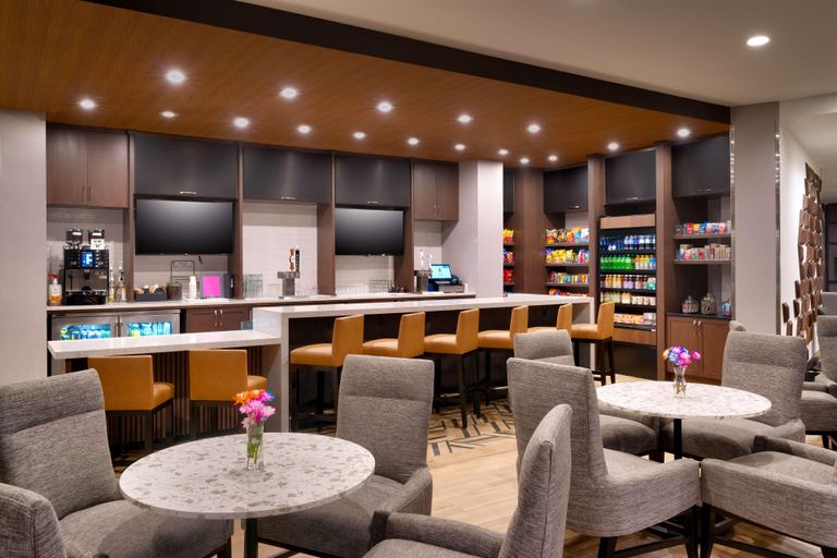 Sport & Beauty 5, Hyatt Place Fayetteville/Springdale, Washington