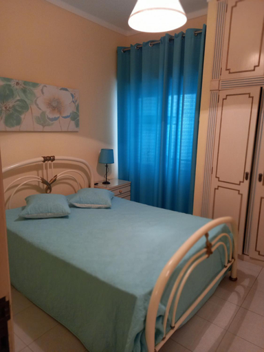 Bedroom, Rainha Santa, Silves