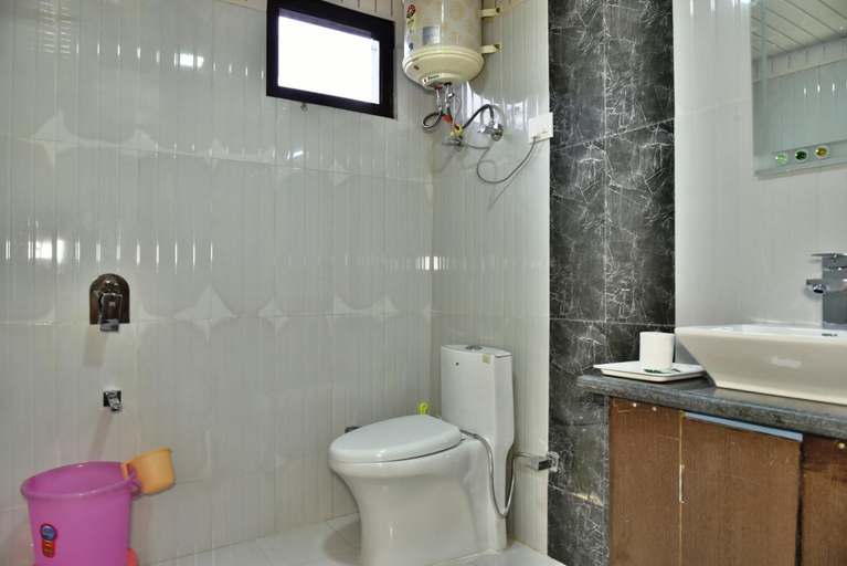 Bathroom 4, Hotel Akash - Luxury Hotel In Mcleodganj, Kangra