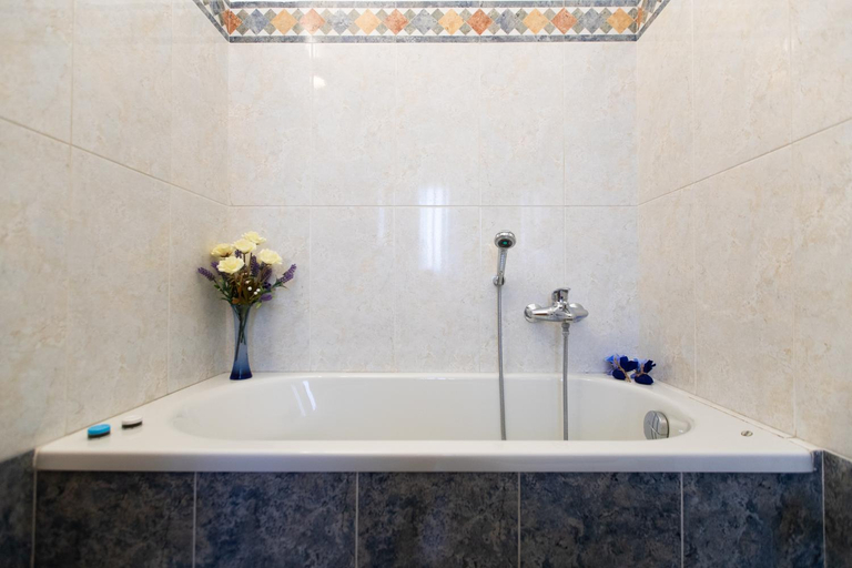 Bathroom, ANFOL, Bari