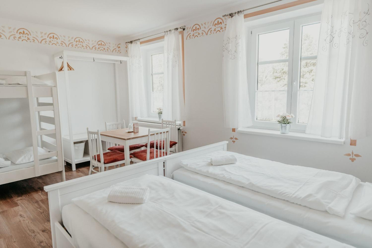Bedroom 3, Penzion Raci udoli, Jeseník