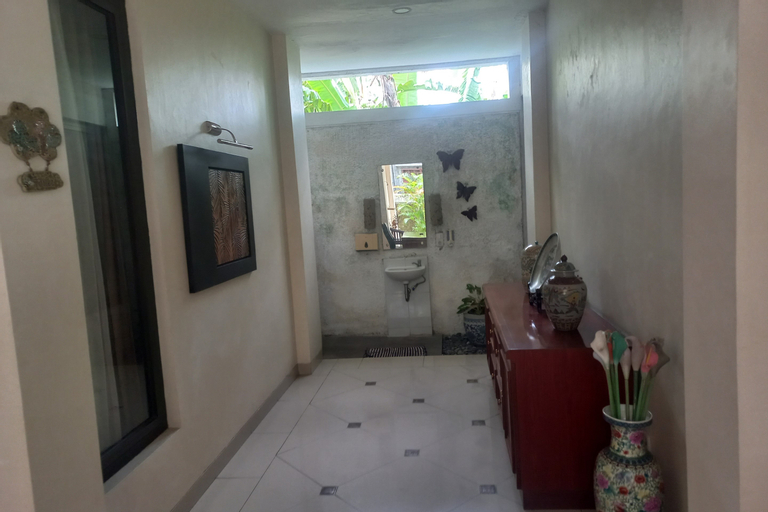 Public Area 2, Capital O 93872 Natura Guest House Syariah, Banyumas