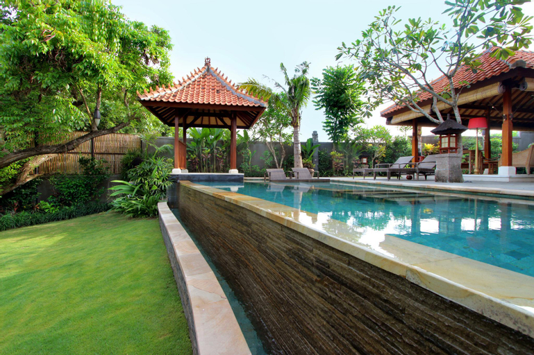 Swimming Pool 5