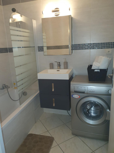 Others 4, Apart 5 personnes, 1min Gare d'Annemasse, Geneve 5km, Haute-Savoie