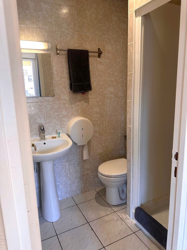 Bathroom, hotel in paris, Seine-Saint-Denis