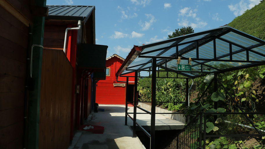 Exterior & Views 2, The Reo's Suit, Ardeşen