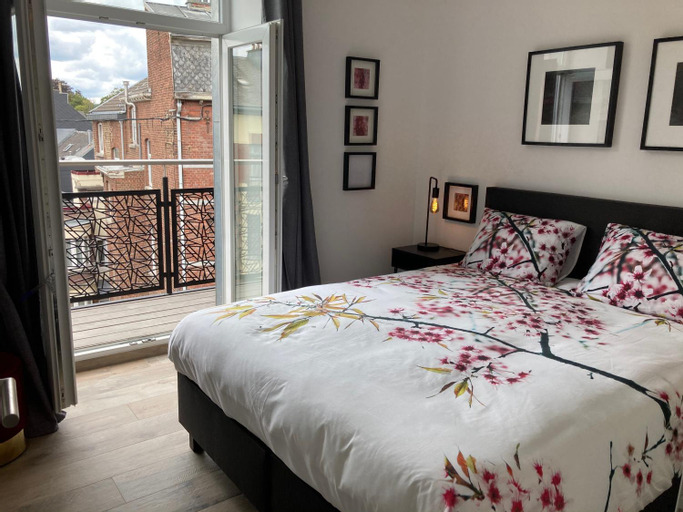 Bedroom 13
