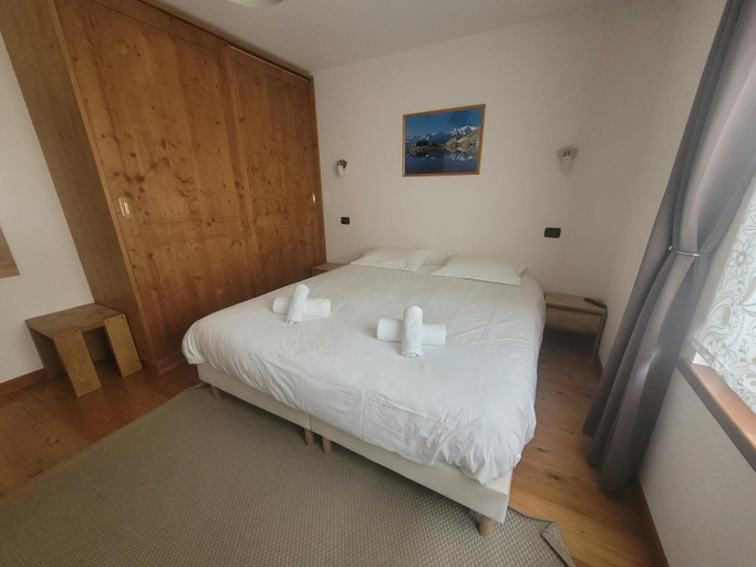 Others 5, Cham'Heart, 4-star apartments in Chamonix centre with free private parking, Haute-Savoie