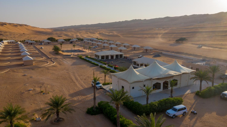 Others 5, Desert Rose Camp, Biddiya