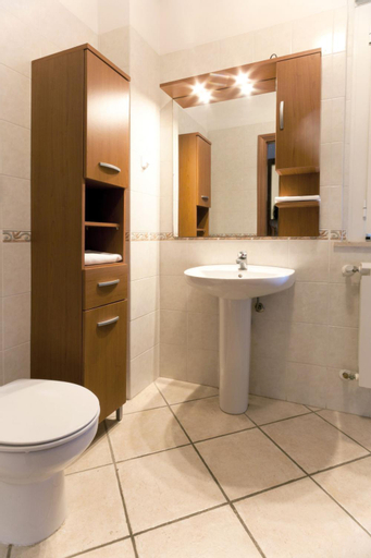 Bedroom 3, Apartment Comfort-1 by Interhome, Livorno