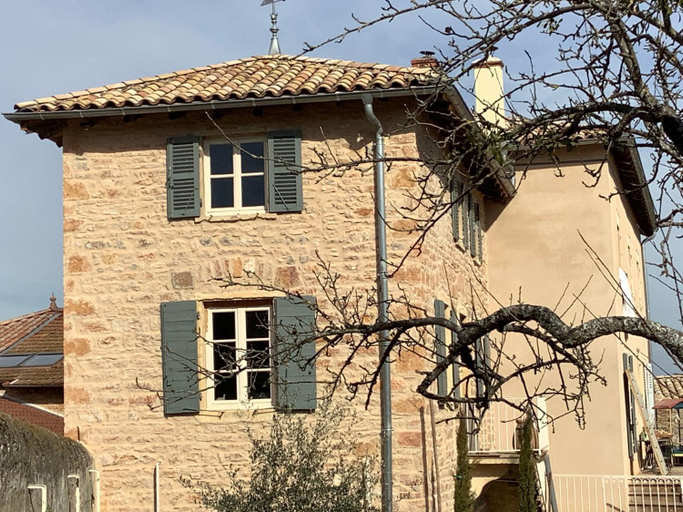Exterior view 5, Pivoines, Rhône