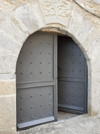 2, Casa Binuales, Huesca