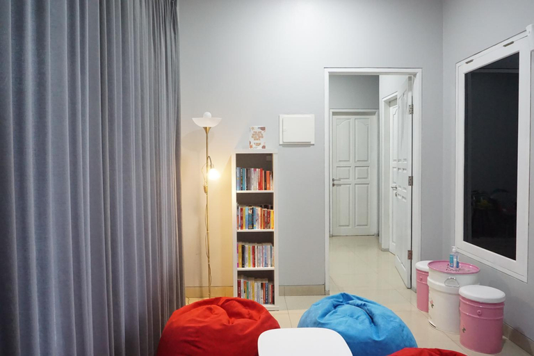 Bedroom 3, Villa Palm Springs by REQhome, Tangerang Selatan