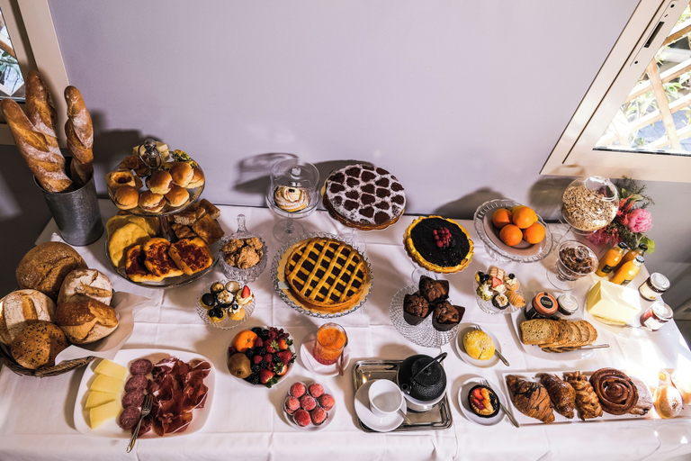 Breakfast meal 3, Vicolo Malavolta 7 Rooms and Suites, Fermo