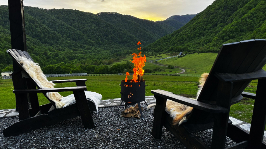 Public Area, Runaway House - Qalaciq, İsmayıllı