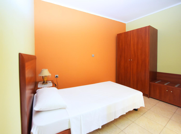 Bedroom 2, Esmeralda Hotel, South Aegean