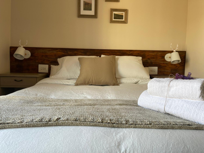 Bedroom 2, Fonda Peremiquel, Barcelona