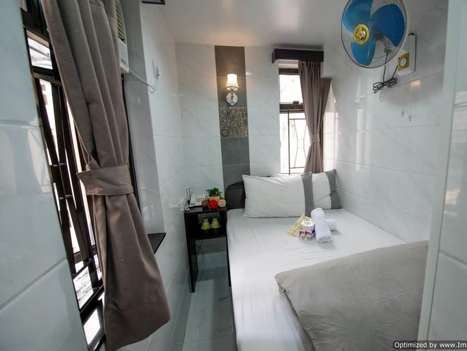 Bedroom 13