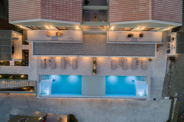 Others 5, paleo villas, Ionian Islands