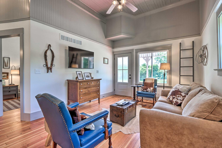 Others 5, The Ruebling House Bright, Modern, and Renovated!, Saint Charles