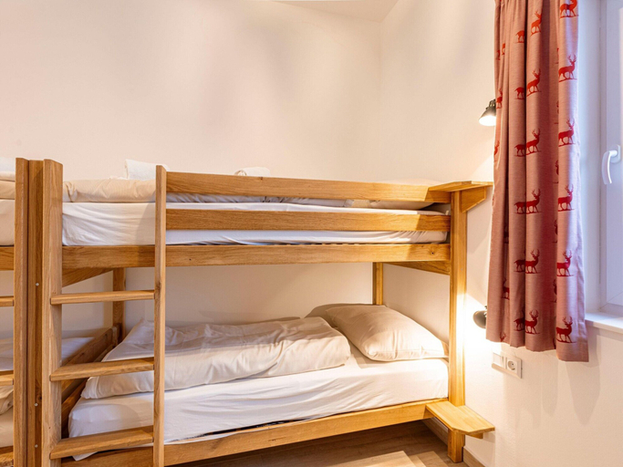 Bedroom 2, Holiday Apartment Near ski Slope, Murau