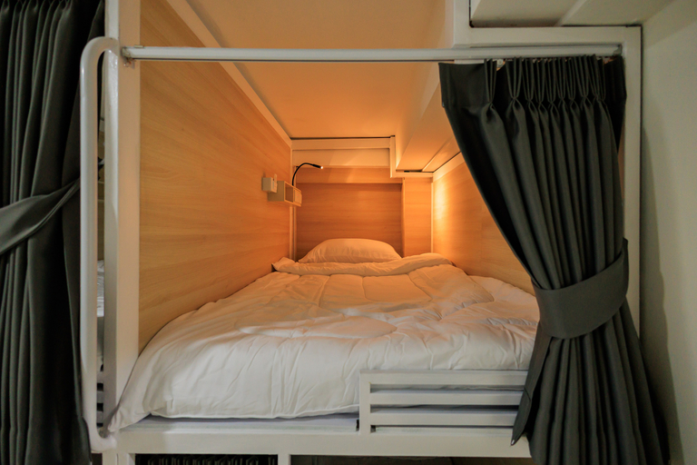 Bedroom 5, Reezq Hostel, Ratchathewi