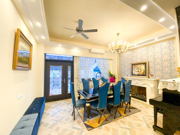 Shared lounge/TV area 2, 15 Elevator Homestay, Taitung