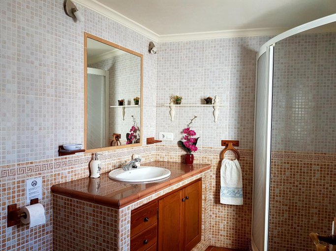 4, Villa Cortijo Porroncico, Málaga