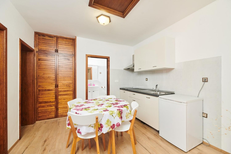 Others 2, Apartments Mare & Sole, Umag