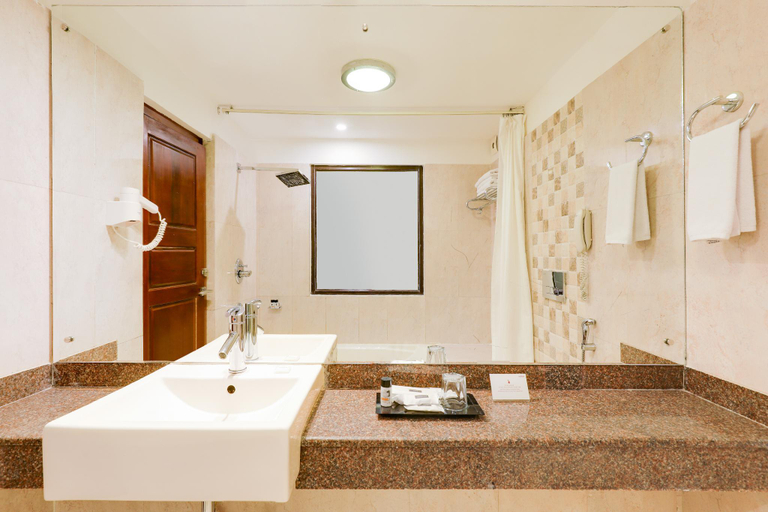 Bathroom 4, Sobralia Casino Resort and Spa, South Sikkim