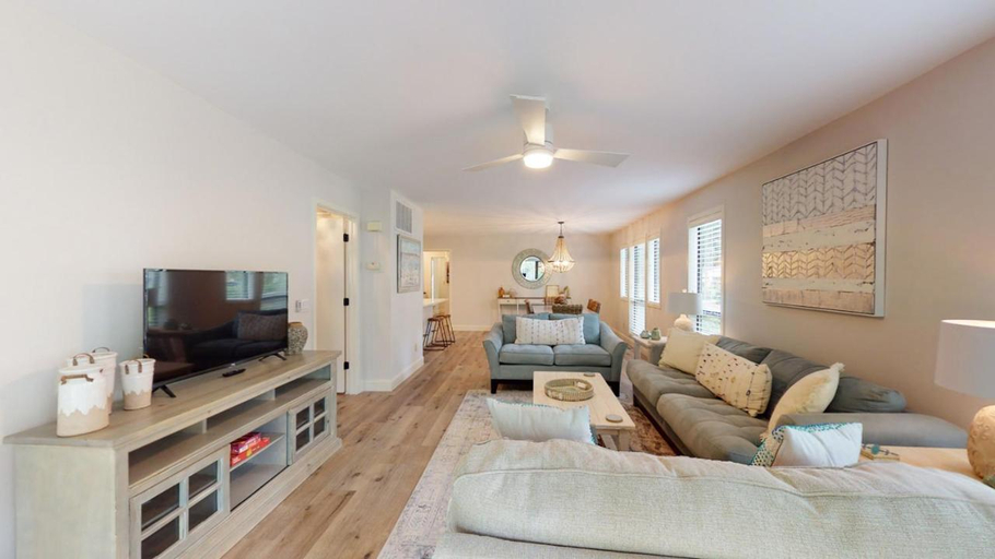 Others 4, 7805 Centre Court, Beaufort