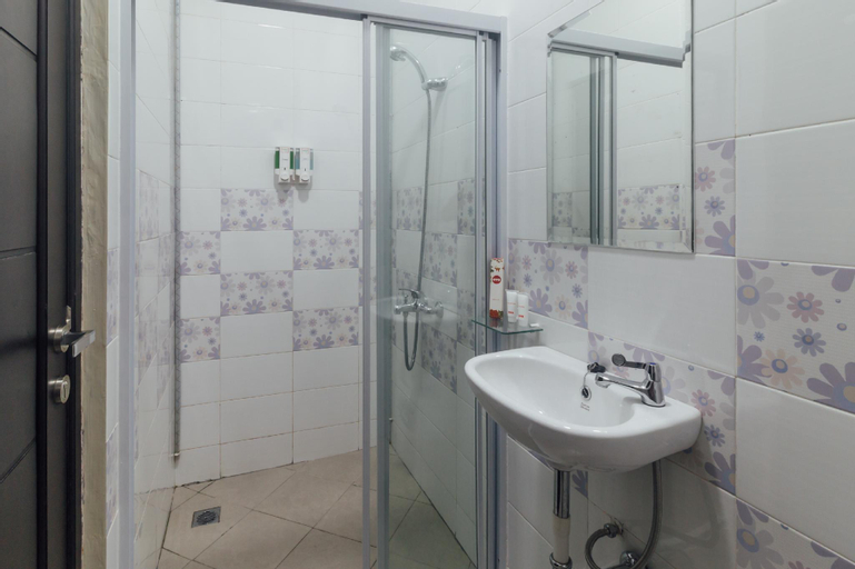 Bathroom 4