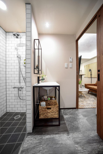 Bathroom 3, Ken's Place Azabudai, Minato