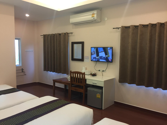 Bedroom 9