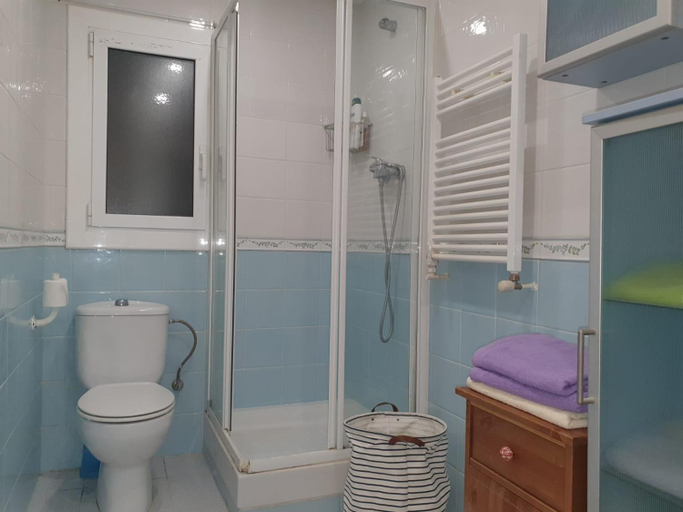 Bathroom 2, Habitacion delante de la playa Blanes, Girona