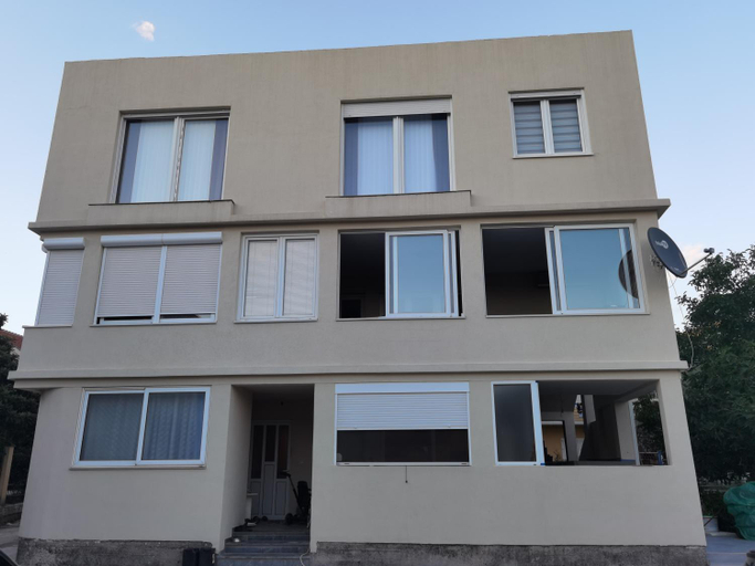 Others 2, IgMAN apartments Tivat