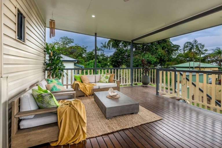 Others 4, Savannah House, Cairns
