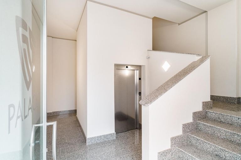 Others 3, GuestHost - Scaringi Palace A, Barletta-Andria-Trani